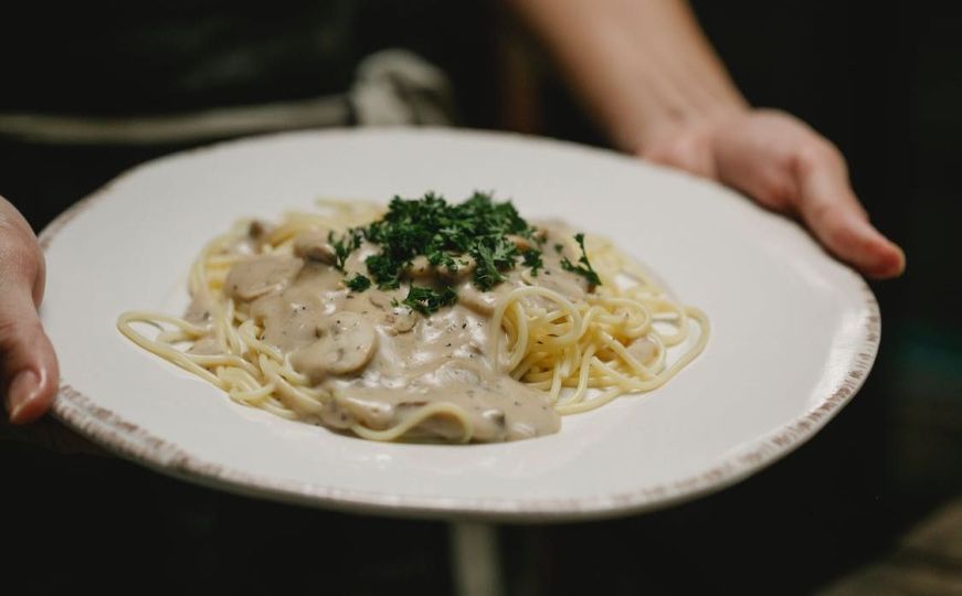 Brzo i ukusno: Za večeru pripremite tjesteninu u kremastom umaku