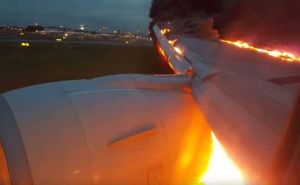 Drama i užasna scena pri povratku u London: Zapalio se avion sa igračicama Arsenala