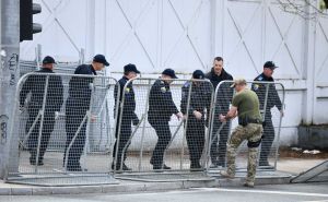 Policija ispred zgrade OHR-a: Sve spremno za proteste u Sarajevu