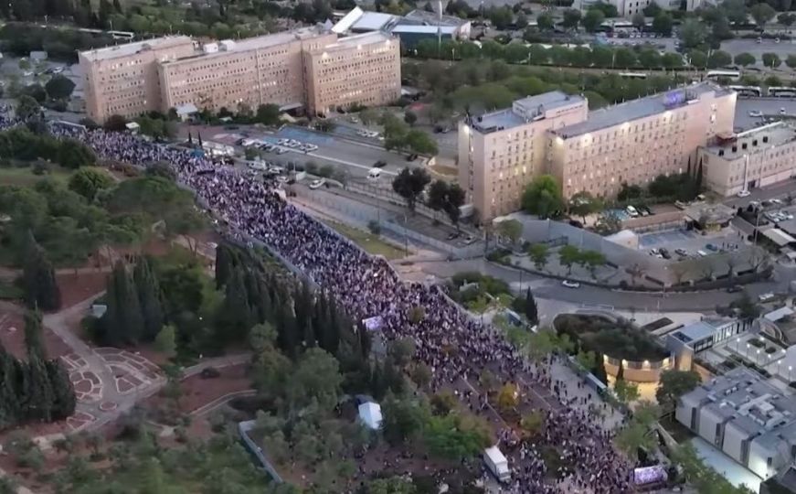 Izraelci protestovali u Jeruzalemu u znak podrške kontroverznoj reformi
