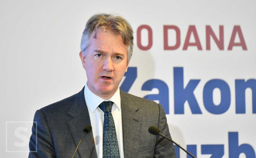 Britanski ambasador u BiH: "Sinoćnja odluka visokog predstavnika bila je neophodan korak"