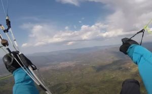 Prelijepi prizori: Pogledajte let paraglajdera iznad BiH