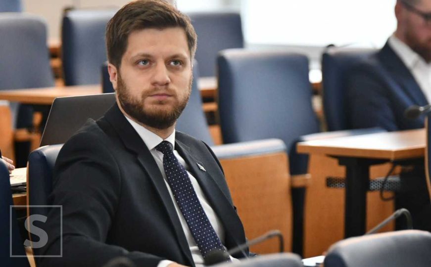 Irfan Čengić čestitao 1. maj: 'Zahtijevam uvrštavanje nacrta zakona o minimalnoj plati'