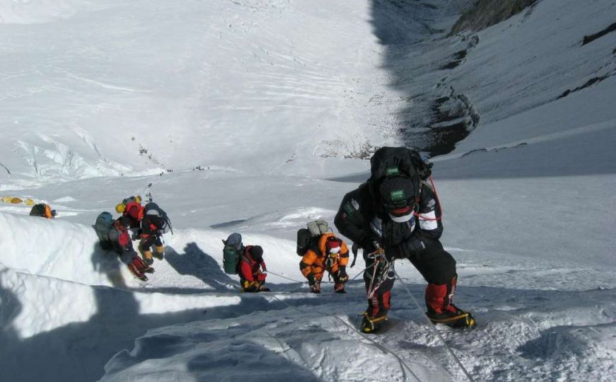 Nova žrtva na Mount Everestu: Preminuo američki alpinist u pokušaju 'osvajanja' najviše planine
