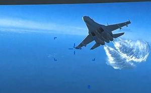 Drama na nebu iznad Crnog mora: Ruski borbeni avion presreo poljski avion