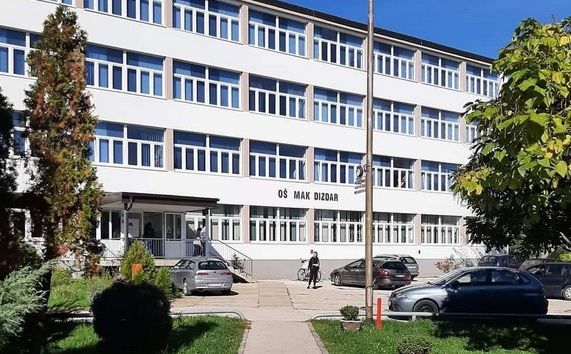 Slučaj iz Zenice: Učenik (14) prije dva mjeseca u školu donio bombu, prebačen u drugu ustanovu