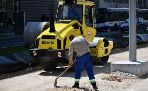 Vozači, oprez: Brojni radovi na putevima, zatvorena desna cijev tunela 1. mart