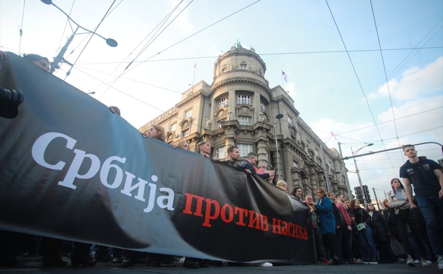 Opozicija traži hitnu sjednicu Skupštine Srbije nakon dva masovna ubistva