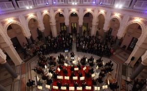 Dan pobjede nad fašizmom i Dan Evrope: Svečani koncert Sarajevske filharmonije u Vijećnici