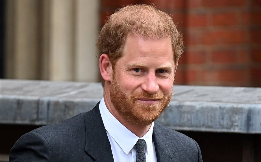 Princ Harry dobio izvinjenje od britanskog tabloida: 'Metode koje su koristili su užasne'