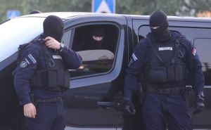 Određen pritvor ocu osumnjičenog za pucnjavu u Mladenovcu