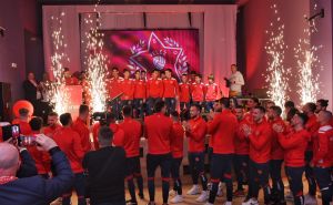 FK Velež održao 'Crvenu noć': Više od 400 zvanica se prisjetilo najsjajnijih momenata Rođenih