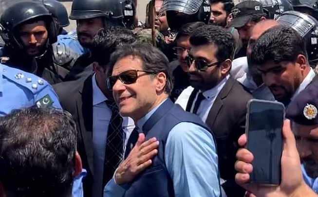 Bivši pakistanski premijer Imran Khan pušten iz pritvora