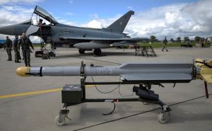 Njemačka šalje hrpu oružja: Ukrajincima stižu tenkovi, oklopna vozila, dronovi...