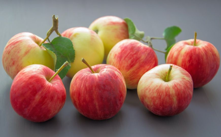 Sedam razloga zbog kojih svaki dan treba pojesti jabuku: Živci, srce, pluća...