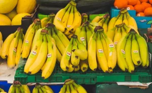 Volite banane - evo ako utiču na vaša crijeva, kožu i liniju