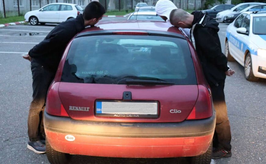 Akcija 'Wolf' u Bosanskoj Gradiški: Uhapšene tri osobe zbog prodaje narkotika