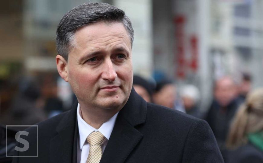 Denis Bećirović od Vijeća ministara traži da izdvoje dva miliona maraka za pomoć USK