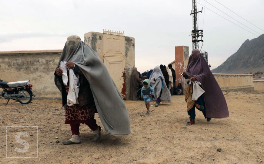 Upozorenje UNICEF-a: Blizu 16 miliona djece u Afganistanu gladni idu na počinak
