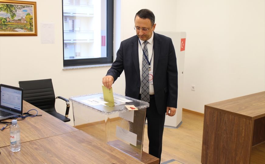 Za drugi krug predsjedničkih izbora glasa se i u Konzulatu Turske u Banjoj Luci