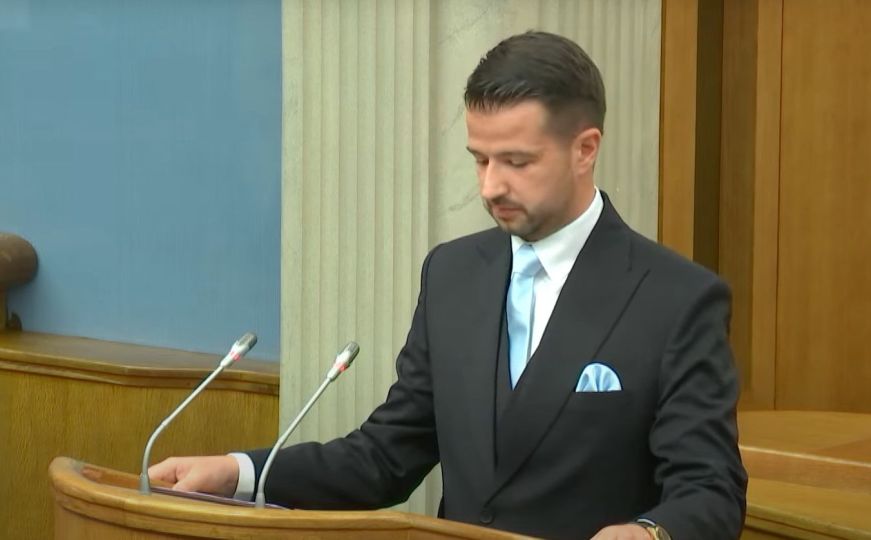 Jakov Milatović položio zakletvu za predsjednika Crne Gore: Bit ću istinski predsjednik svih građana