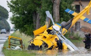 U Italiji više od 36.000 raseljenih zbog poplava, srušio se spasilački helikopter