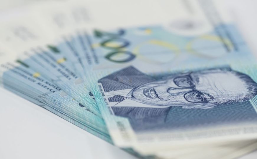 U BiH će uskoro biti podijeljeno 140.000.000 KM pomoći: Evo ko ima pravo i koliko može dobiti novca