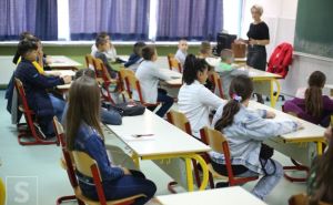 Niz mjera: Vlada KS dala zaduženja ministarstvima radi zaštite i sigurnosti učenika u školama