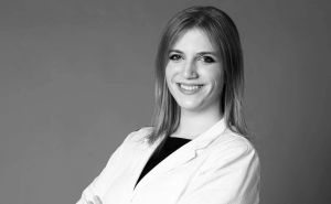 Kolege sa Medicinskog fakulteta oprostili se od Azre Spahić koja je stradala sinoć na Marijin-Dvoru