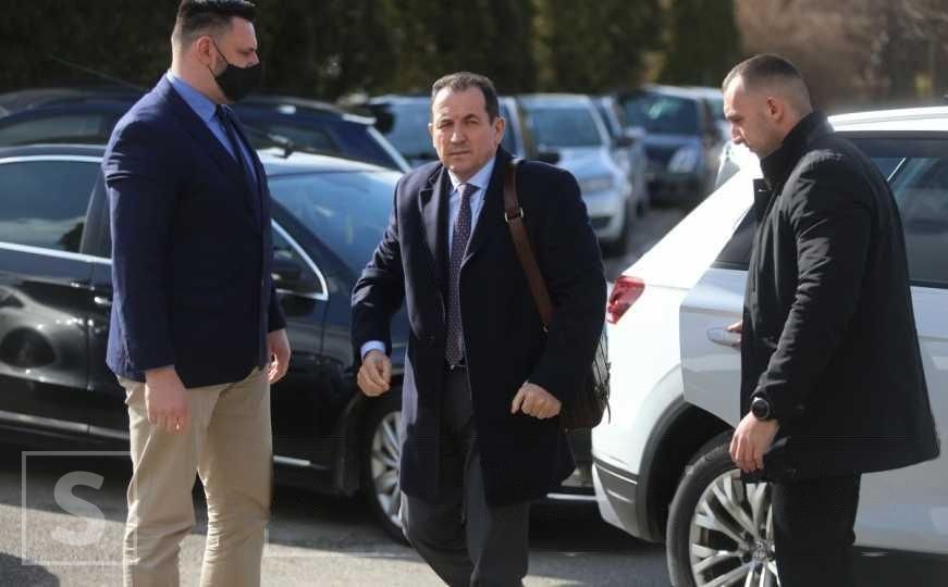 Nastavljeno suđenje Selmi Cikotiću: Kako je budžet BiH oštećen za 9,7 miliona maraka?