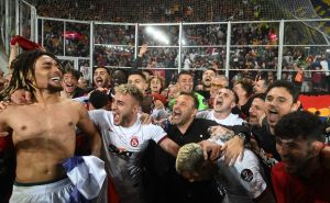Ludnica u Turskoj: Galatasaray osvojio 23. naslov fudbalskog prvaka