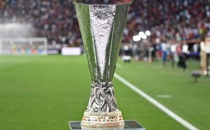 Uživo sa finala Europa lige: Sevilla došla do novog trofeja