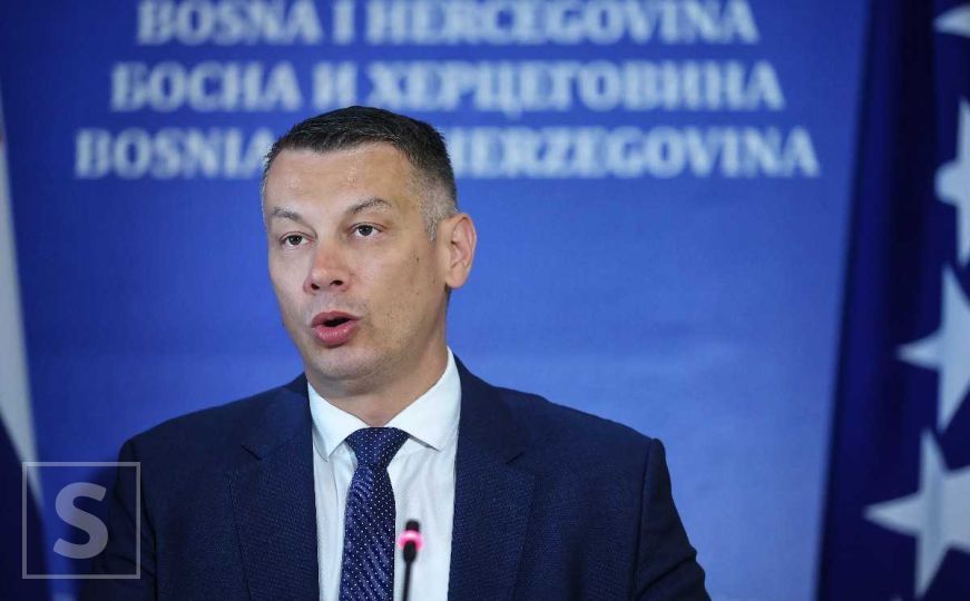 Ministar Nešić objasnio zašto je Petronijeviću i Koviću iz Beograda ukinuta zabrana ulaska u BiH