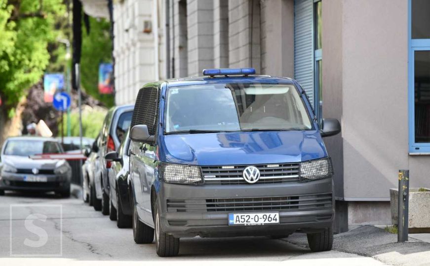Hapšenje u centru Sarajeva: Uhvaćen kradljivac vozila