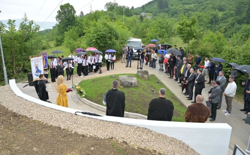 Svečano otvoren nacionalni spomenik BiH 'Kraljev grob': Evo zbog čega ljudi vjeruju da je čudotvoran