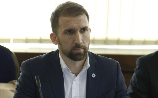 Adnan Delić: Na zajedničkoj sjednici entitetskih vlada riješiti problem porodilja u radnom odnosu