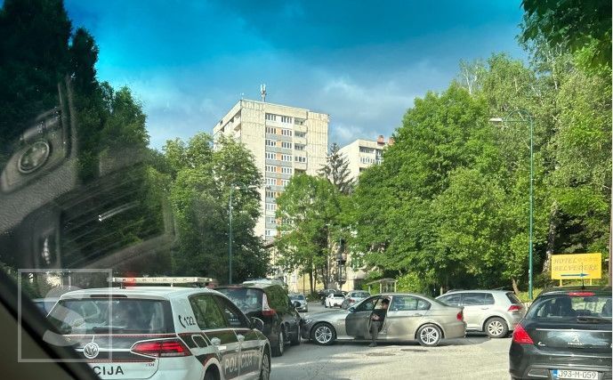 Saobraćajna nesreća u Sarajevu: U ovom dijelu grada zabilježene velike gužve
