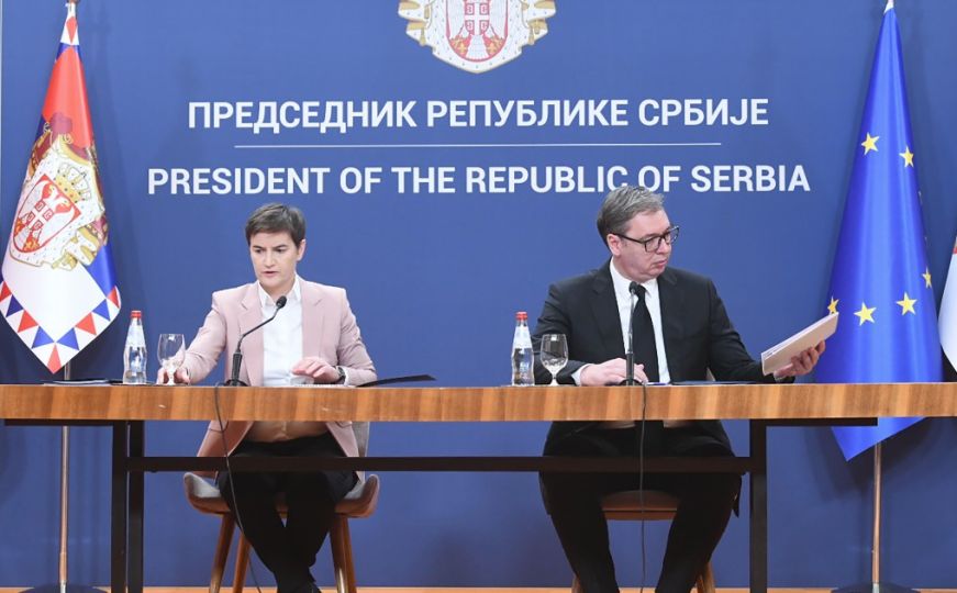 Ana Brnabić ponudila ostavku, Vučić poručio: "Idemo na izbore ako opozicija neće razgovor"