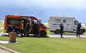 Horor u Francuskoj: Muškarac nožem napao djecu, teško povrijedio troje