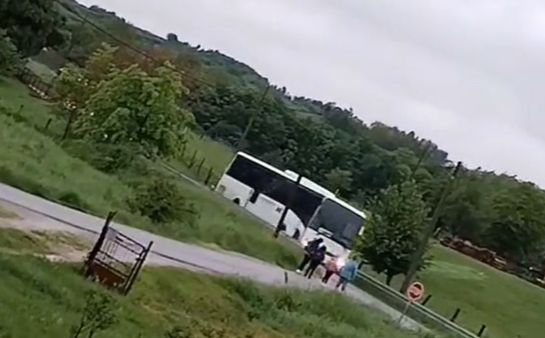 Vozač vrijeđao djecu Bošnjaka u Hrvatskoj: 'Hoćete me voditi na krmetinu?'
