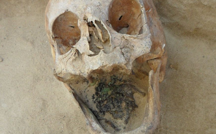 U Poljskoj otkrivena grobnica s 450 obezglavljenih "vampira", u ustima su imali neobičan predmet