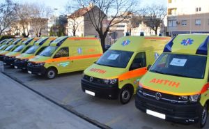 Bizarna nesreća u Hrvatskoj: Prelazio iz jednog u drugi apartman, pa završio na ogradi