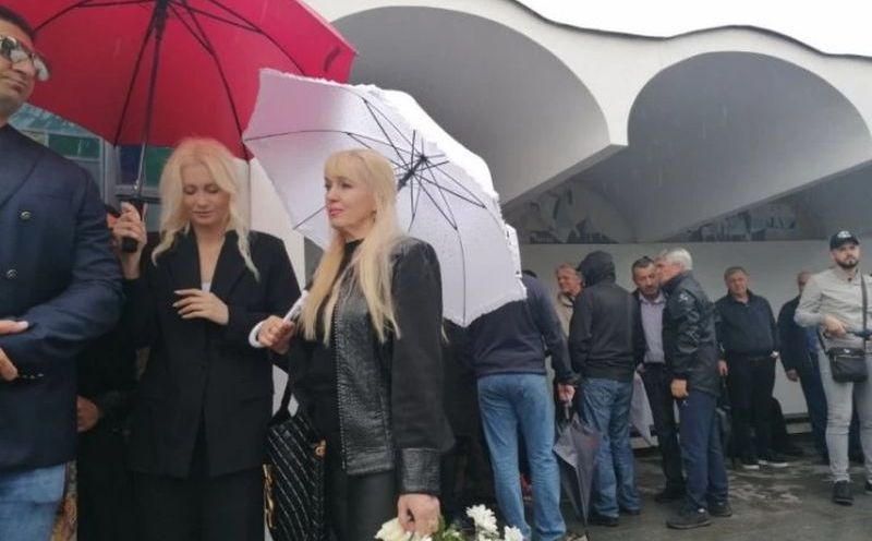 Klanjana dženaza sinu Enesa Begovića u Sarajevu, došao i veliki broj javnih ličnosti