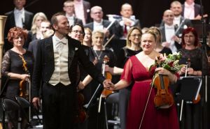 Violeta Smailović i Sarajevska filharmonija: Težak program i odlična izvedba nagrađeni ovacijama