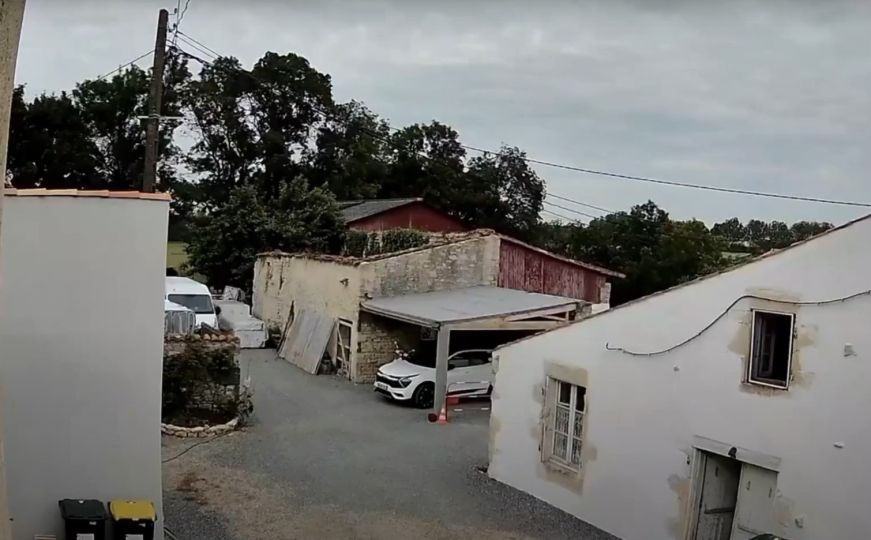 Posljedice zemljotresa u Francuskoj: Oštećene kuće, stanovnici evakuisani zbog opasnosti