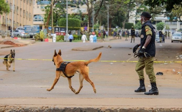 Užas u Ugandi: Militanti ubili 42 osobe u napadu na školu