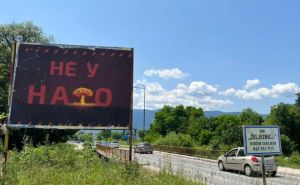 U Istočnom Sarajevu osvanuli bilbordi 'Ne u NATO': Eksplozija umjesto 'T'