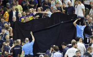 Užasan prizor: Novinar preminuo tokom rukometnog finala Lige šampiona