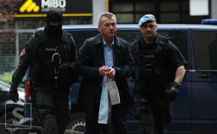 Ibrahim Hadžibajrić negirao krivicu za nezakonito otpuštanje službenika
