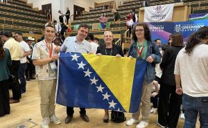 London: Tuzlanski učenici osvojili tri medalje na internacionalnoj Greenwich olimpijadi